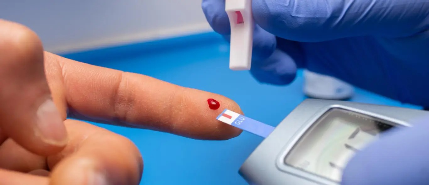 6 Risiko Komplikasi Diabetes Melitus yang Ditanggung Polis Proteksi Kritis Modern